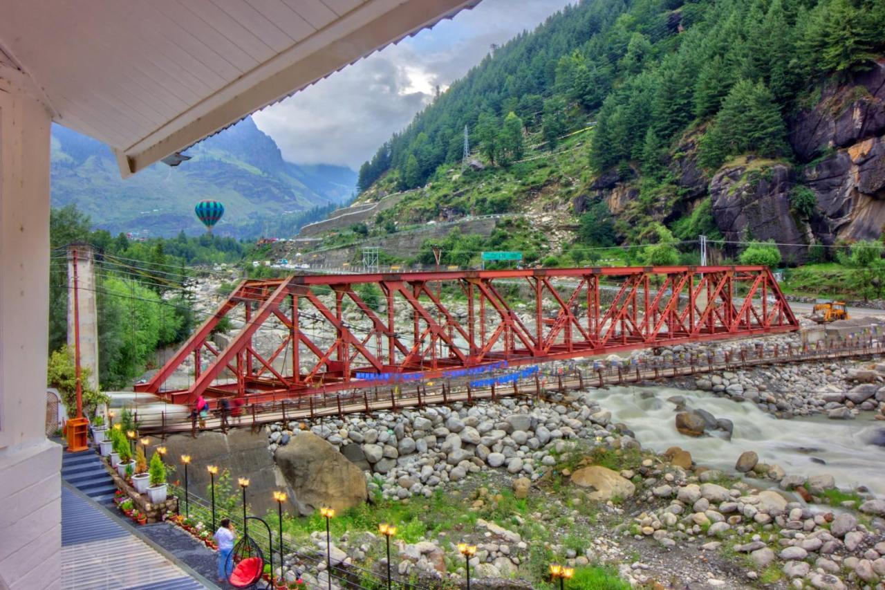 Paradise-The Whitehouse Cafe Manali  Exterior photo